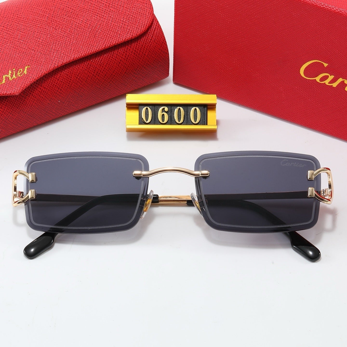 Lunette Cartier Noir Avec Bordure Simple